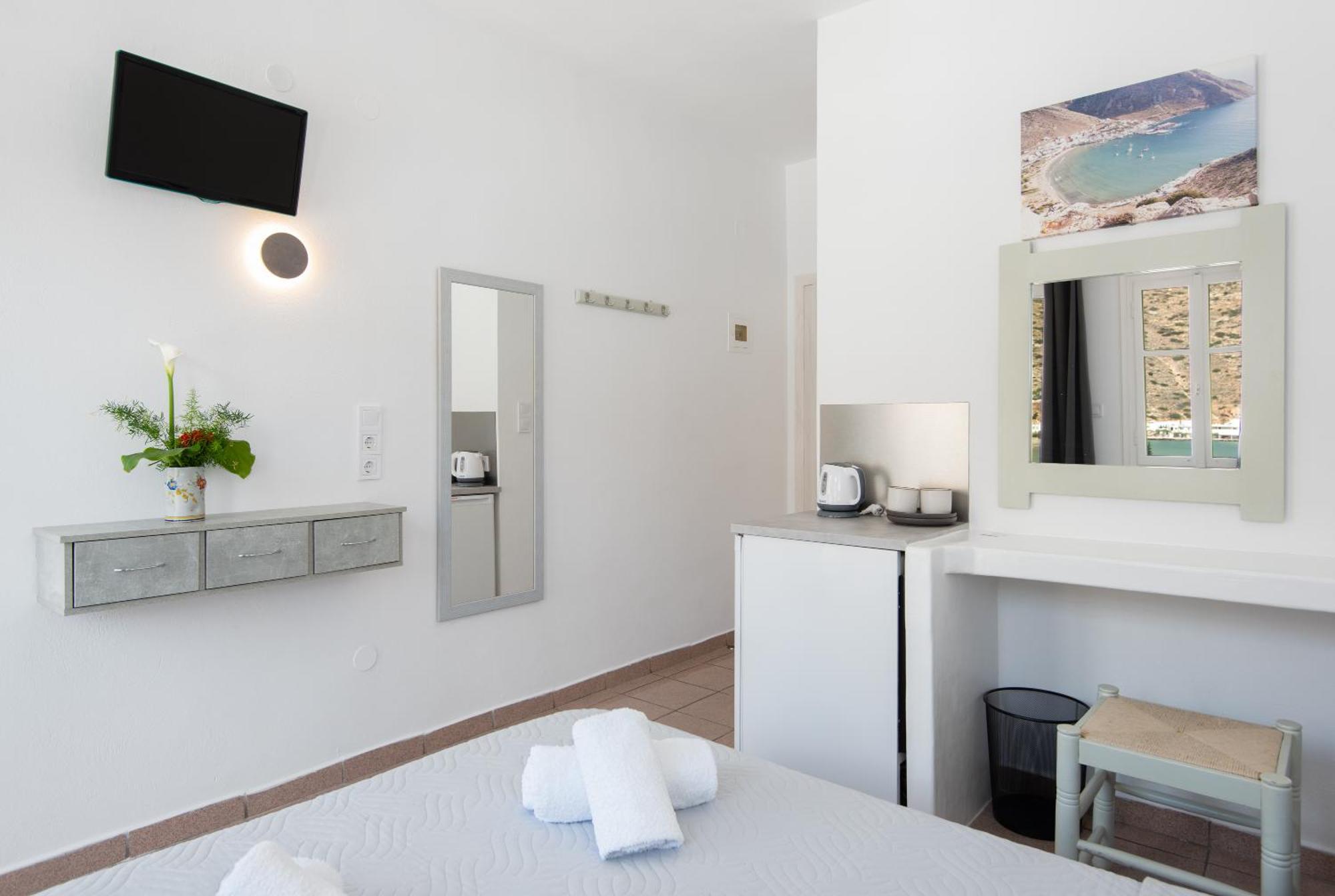 Simeon Rooms & Apartments Kamares  Exterior photo