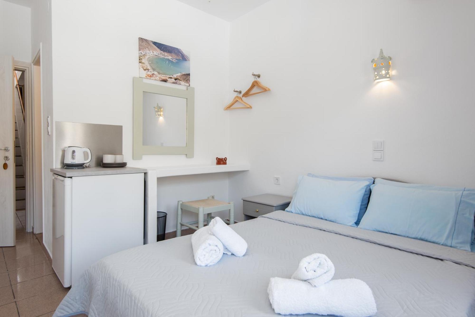 Simeon Rooms & Apartments Kamares  Exterior photo